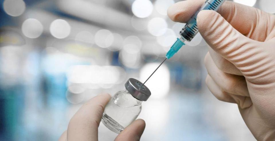 Минздрав сообщил о переходе на отечественные вакцины