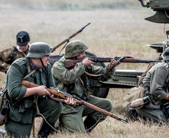 Фестиваль военной истории "Россия. ХХ векъ" Фестиваль военной истории "Россия. ХХ векъ"